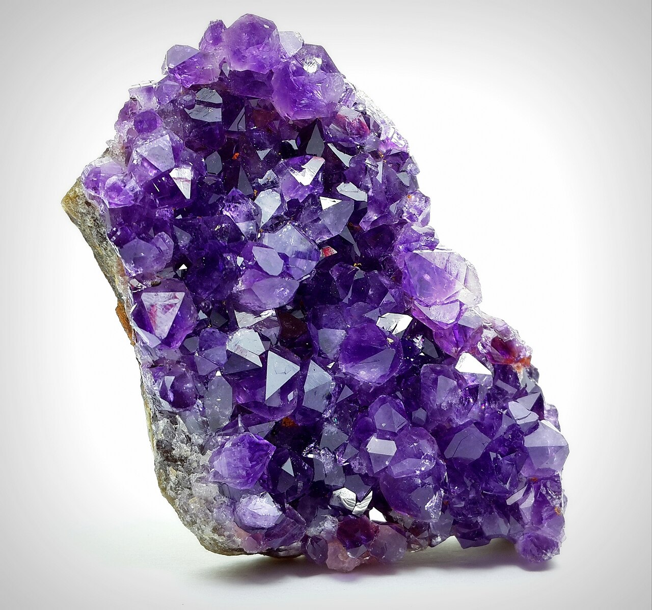 Amethyst quartz crystals