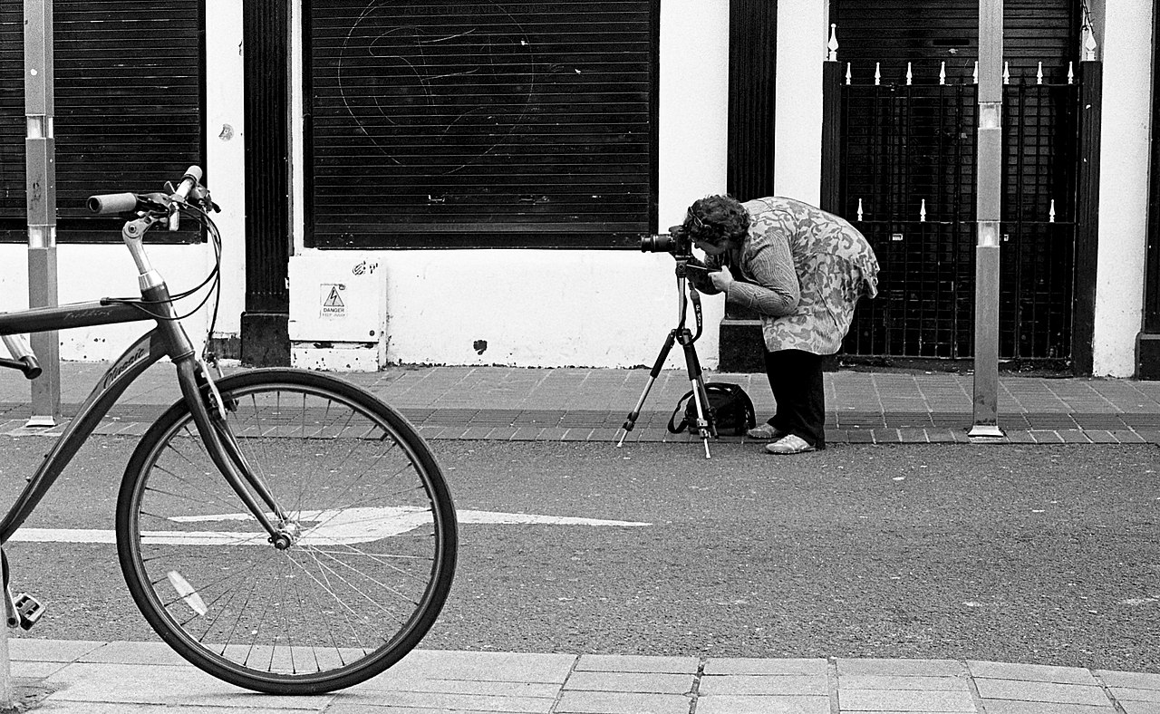 Camera set up to photograph a mineral specimen