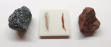 Unglazed porcelain streak plate with mineral streaks